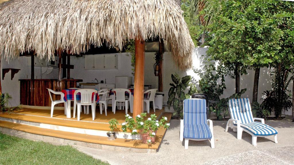 Villas Mercedes Zihuatanejo Eksteriør bilde